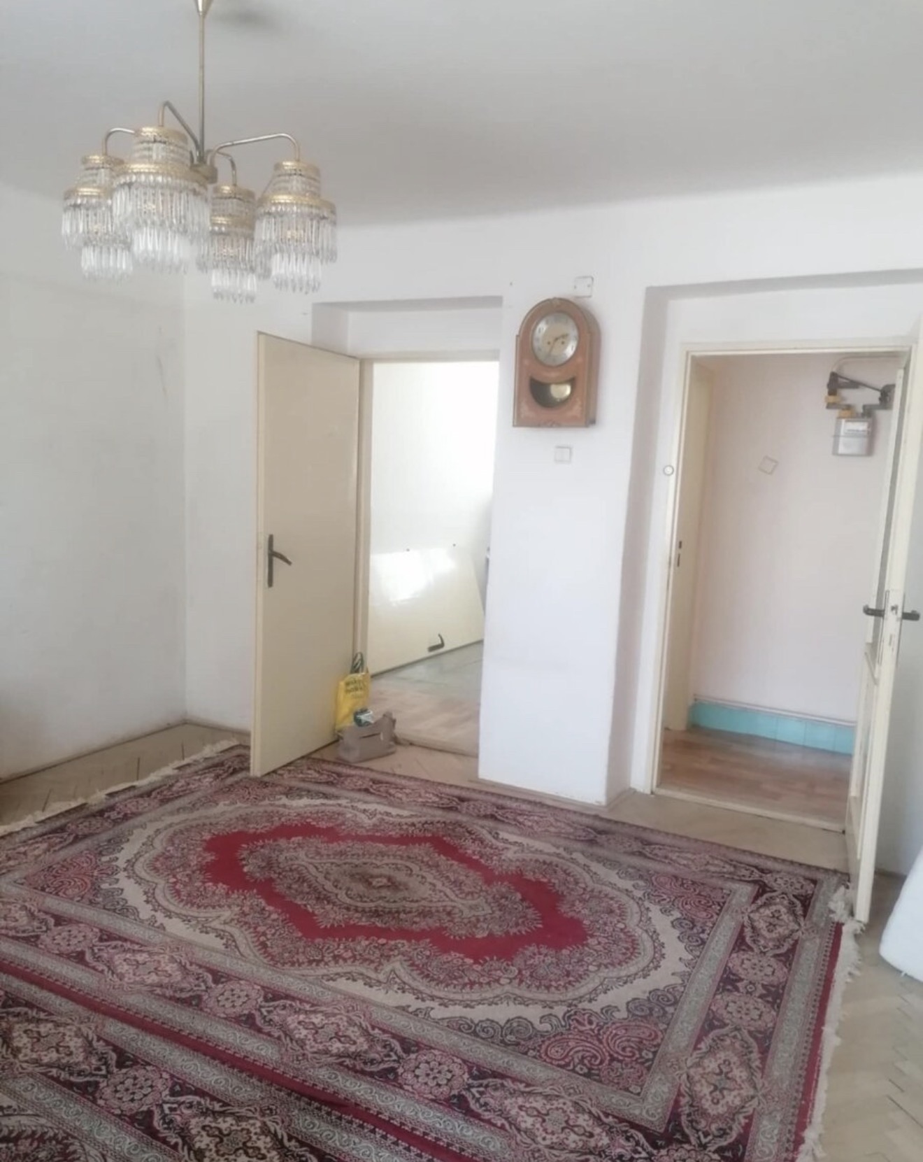 Priestranný 2-izbový byt 60 m² v centre mesta